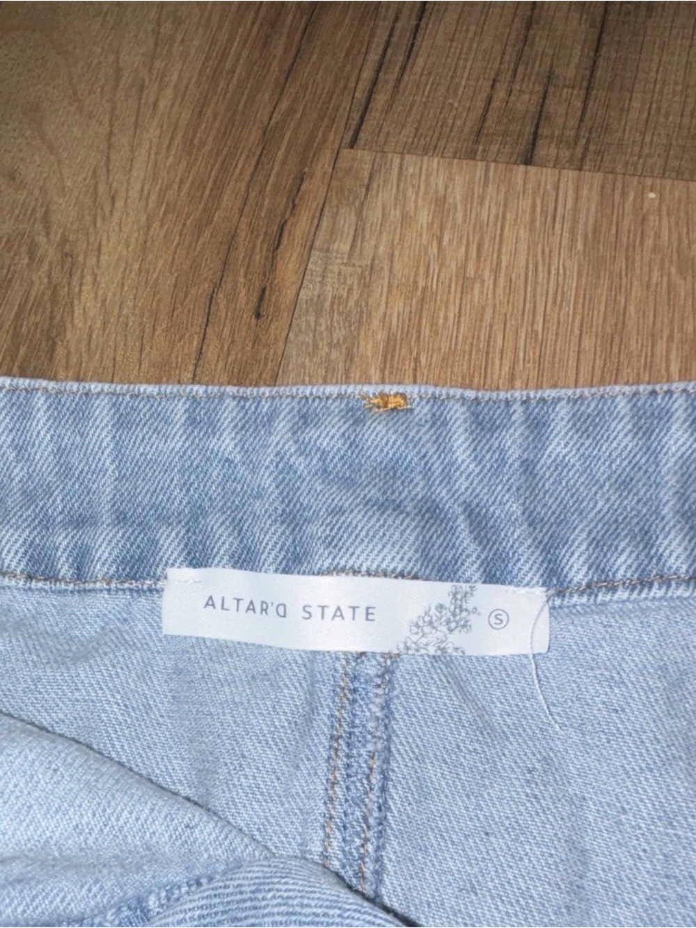 Jeans Subcategory Classification - Picture 3 of 4